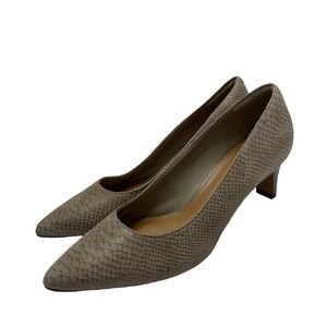 Clark’s Snakeskin Grey Pointed Pumps